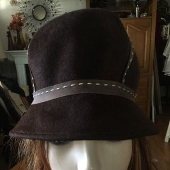 Vintage Brown Wool Cloche Hat
